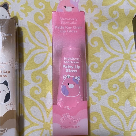 TONYMOLY Lip Gloss Keychain Bundle of 3 Squishmallow Collab NIP - Picture 4 of 9
